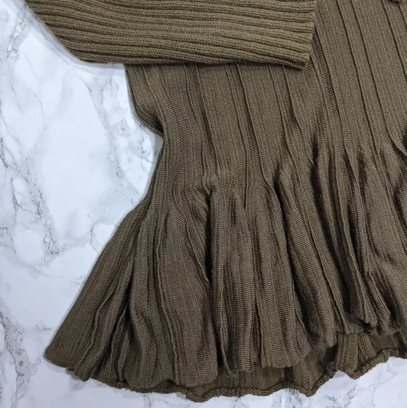 Free People Ribs and Ruffles Olive Tunic Sweater Top XS - Picture 3 of 9